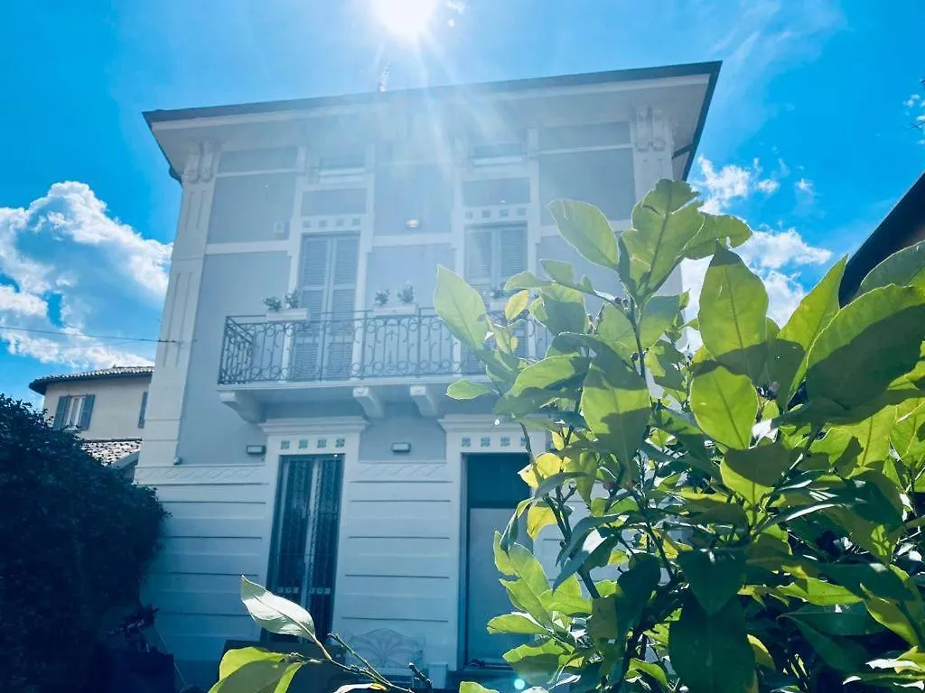 Villa Martina Luxury Suites Lecco Guest house